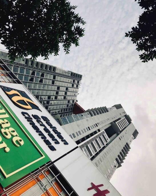 2Br 8Pax Swingduplexekocherasmall—Infinitypool Mrt Kuala Lumpur Kültér fotó